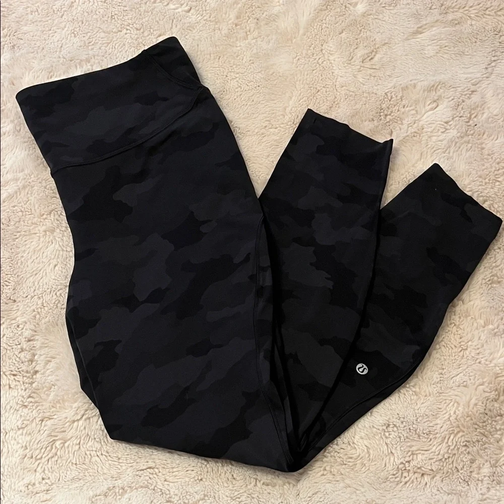 Lululemon Wunder Train High Rise tights - Picture 3 of 5